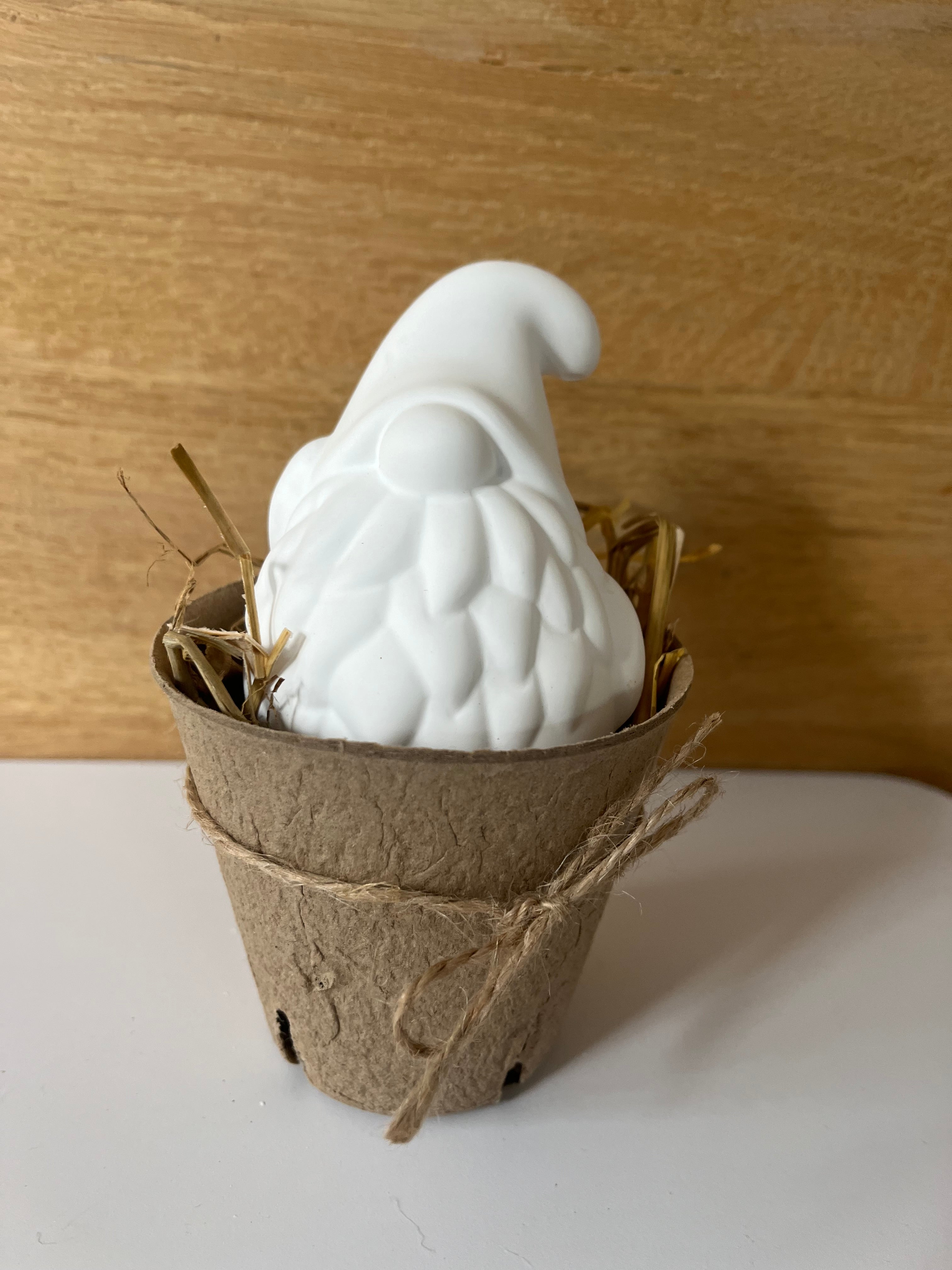 Wichtel im Töpfchen